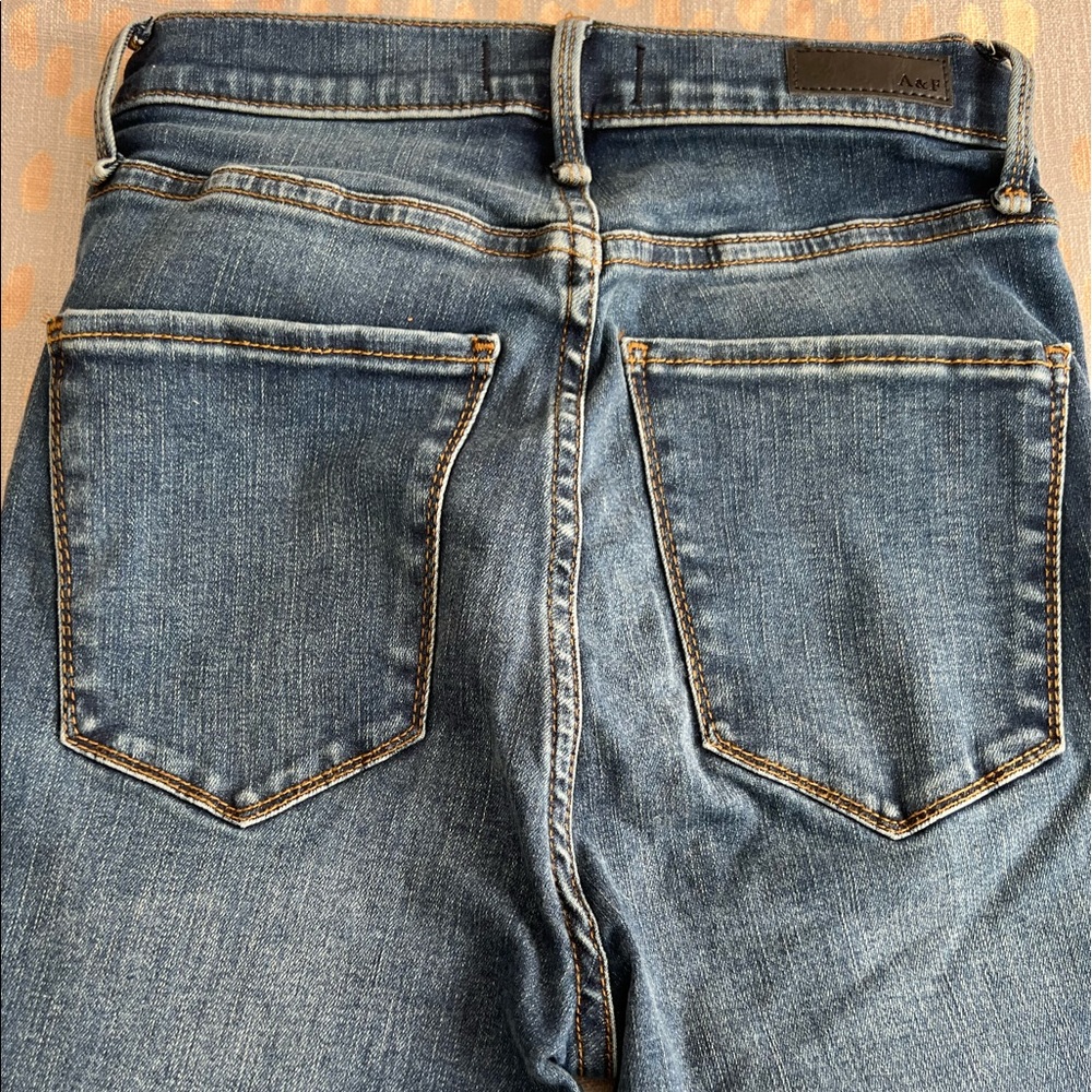 SOLD OUT EUC Abercrombie Ultra High Rise Super Skinny Ankle Jeans LONG Sz24/00 - Picture 3 of 6